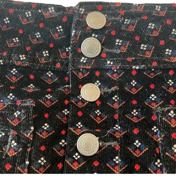 🌺WE THE FREE Joanie Corduroy Mini Skirt in Black w/ White/Red designs Size 25🌺 - Picture 5 of 6